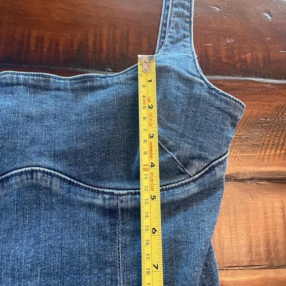 Women's Blue Denim Jeans - Picture 5 of 7